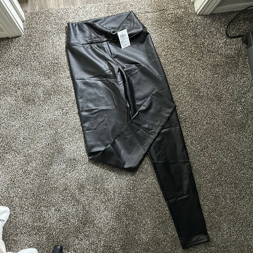 Windsor leggings brand new never worn